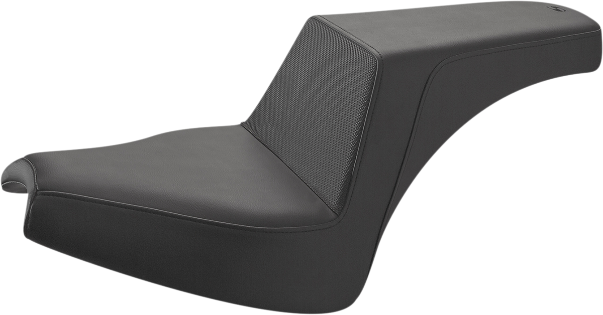 Step-Up Seat - Gripper - Black - Chief '22-'24