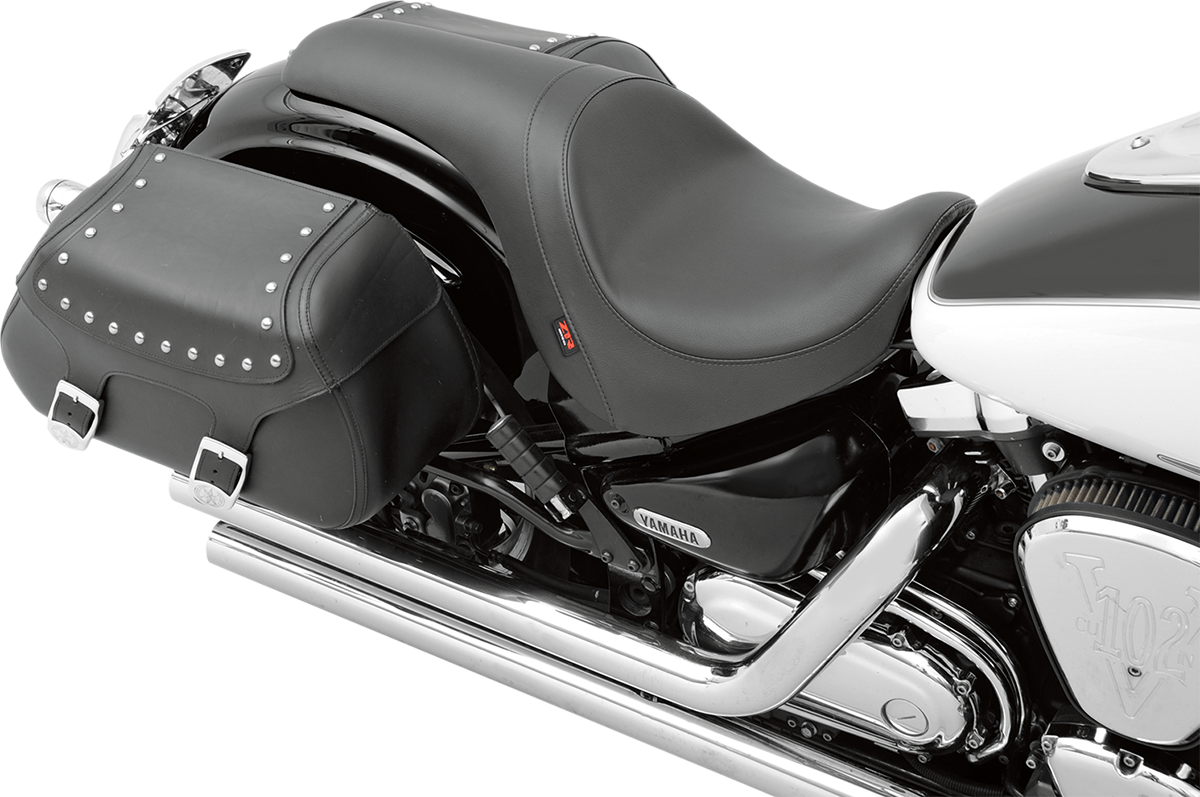 Predator Seat - Smooth - Roadstar